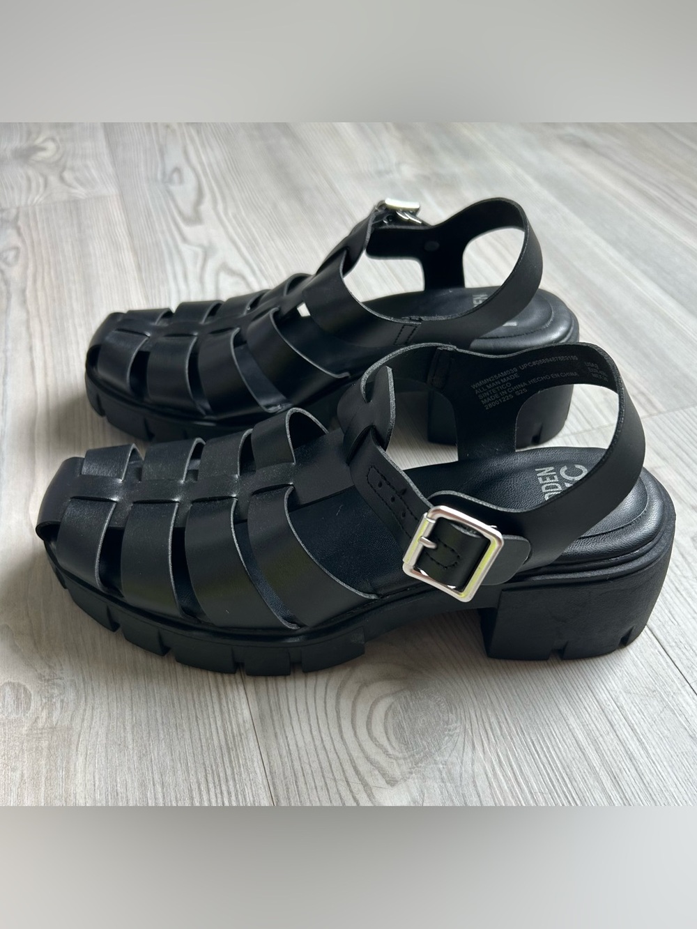 Black Strappy Chunky Sandal with Buckle